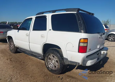 2004 Chevrolet Tahoe Z71 z USA, uszkodzony, nr VIN 1GNEK13Z64R130969